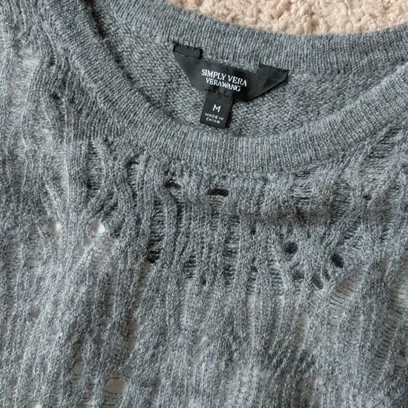 Simply Vera Wang sweater M - Picture 2 of 5